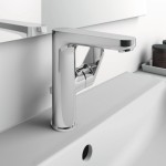 Wash basin tap Deck-mounted L size material: Brass mixer With pop-up waste set, color: Chrome surface: Glossy Deck-mounted Wash basin tap Deck-mounted L size material: Brass mixer With pop-up waste set, color: Chrome surface: Glossy Deck-mounted