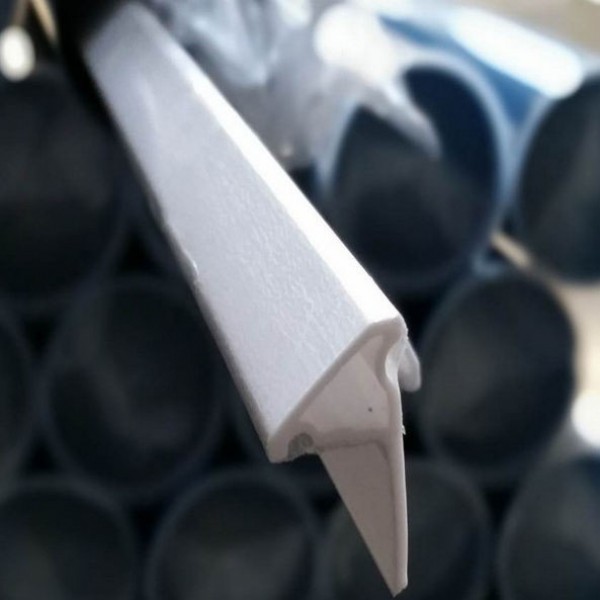 Flashing material: Plastic Edges