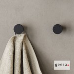 Άγκιστρο από ορείχαλκο μονό Φ2,5cm, χρώμα: Μαύρο επιφάνεια: Ματ Άγκιστρα Άγκιστρο από ορείχαλκο μονό Φ2,5cm, χρώμα: Μαύρο επιφάνεια: Ματ Άγκιστρα