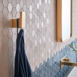 Hook Flat wall mounted material: Brass single, color: Gold surface: Brushed Hooks Hook Flat wall mounted material: Brass single, color: Gold surface: Brushed Hooks