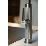 Μπαταρία κουζίνας επικαθήμενη από inox με ντους 1 λειτουργίας J - spout, χρώμα: Χρωμέ επιφάνεια: Βουρτσισμένη Επικαθήμενες