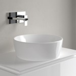 Washbasin Free standing 45x45 material: Porcelain With overflow Without hole, color: White surface: Glossy Free standing Washbasin Free standing 45x45 material: Porcelain With overflow Without hole, color: White surface: Glossy Free standing