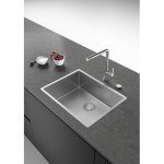 Μπαταρία κουζίνας επικαθήμενη από ορείχαλκο με ντους L-Spout HP, χρώμα: Χρωμέ επιφάνεια: Γυαλιστερή Επικαθήμενες