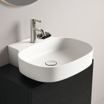 Νιπτήρας επίτοιχος 50x48x13,5 Silk White με 1 γούρνα με οπή στη μέση χωρίς υπερχείλιση από πορσελάνη, χρώμα: Λευκό επιφάνεια: Ματ Νιπτήρας επίτοιχος 50x48x13,5 Silk White με 1 γούρνα με οπή στη μέση χωρίς υπερχείλιση από πορσελάνη, χρώμα: Λευκό επιφάνεια: Ματ