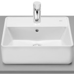 Washbasin Free standing 42x39x13 material: Porcelain With one hole With overflow, color: White surface: Glossy Free standing Washbasin Free standing 42x39x13 material: Porcelain With one hole With overflow, color: White surface: Glossy Free standing