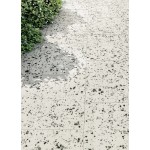 Πλακάκια δαπέδου 60x120 Ιταλίας R11, 10mm bocciardato, στυλ: μωσαϊκό rettificato Α’ διαλογής επιφάνεια: Σαγρέ - Ανάγλυφη, απόχρωση: Λευκό/Μαύρο Πλακάκια φόντο