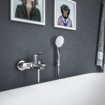 Bathtub tap Wall-mounted exposed material: Brass with hand shower, hose and holder mixer, color: Chrome surface: Glossy Wall-mouned exposed