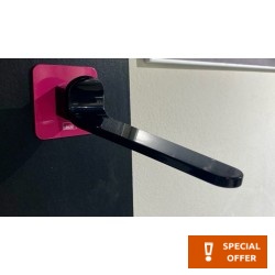 Μπαταρία μπανιέρας εντοιχιζόμενη 1 εξόδου αναμεικτική από ορείχαλκο 22 cm, χρώμα: Μαύρο/Φούξια επιφάνεια: Γυαλιστερή Εντοιχιζόμενες εξωτερικό μέρος