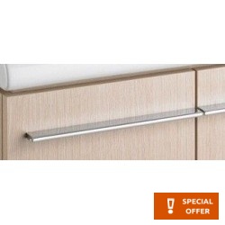 Cabinet handle material: Brass, color: Chrome Cabinet handles