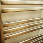 Πετσετοθήκη θερμαινόμενη 50x110 από χαλκό επίτοιχη, χρώμα: Μπρονζέ επιφάνεια: Βουρτσισμένη Πετσετοθήκες θερμαινόμενες