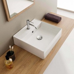 Νιπτήρας επίτοιχος 30x30x11 με 1 γούρνα με οπή στη μέση χωρίς κολώνα από πορσελάνη, χρώμα: Λευκό επιφάνεια: Γυαλιστερή Επίτοιχοι