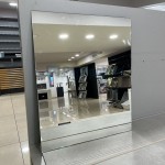 Καθρέπτης, σχήμα: Ορθογώνιο 75x61,5 από κρύσταλλο Καθρέπτες μπάνιου Καθρέπτης, σχήμα: Ορθογώνιο 75x61,5 από κρύσταλλο Καθρέπτες μπάνιου