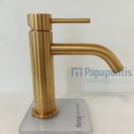 Wash basin tap Deck-mounted material: Brass mixer S size With push-open waste set brushed gold, color: Gold surface: Brushed Deck-mounted Wash basin tap Deck-mounted material: Brass mixer S size With push-open waste set brushed gold, color: Gold surface: Brushed Deck-mounted