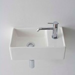 Νιπτήρας επίτοιχος 41x23x14 με 1 γούρνα με οπή δεξιά χωρίς κολώνα / χωρίς υπερχείλιση από πορσελάνη, χρώμα: Λευκό επιφάνεια: Γυαλιστερή Επίτοιχοι Νιπτήρας επίτοιχος 41x23x14 με 1 γούρνα με οπή δεξιά χωρίς κολώνα / χωρίς υπερχείλιση από πορσελάνη, χρώμα: Λευκό επιφάνεια: Γυαλιστερή Επίτοιχοι