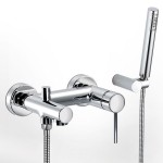 Bathtub tap Wall-mounted exposed material: Brass with hand shower, hose and holder mixer, color: Chrome surface: Glossy Wall-mouned exposed