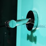 Hook double Flat wall mounted material: Brass, color: Chrome surface: Glossy Hooks