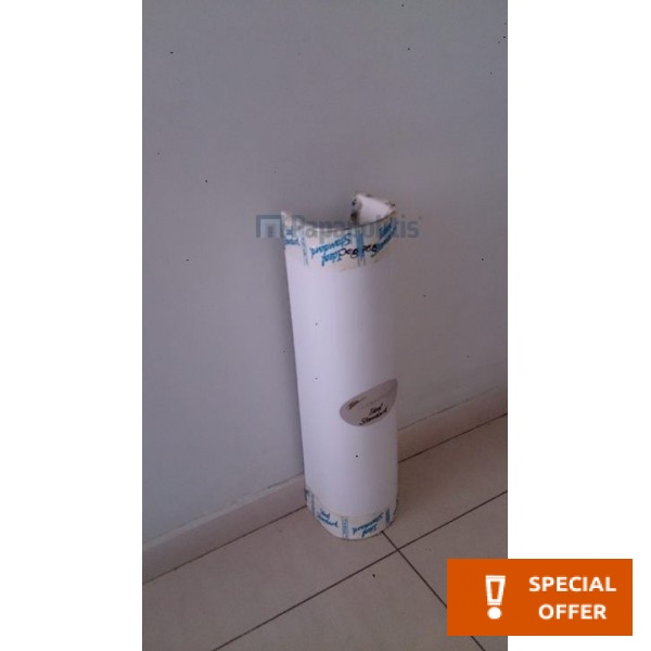 Pedestal Floor standing, color: White Pedestals Pedestal Floor standing, color: White Pedestals
