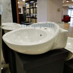 Νιπτήρας ημιένθετος 71x62x30 από πορσελάνη, χρώμα: Λευκό επιφάνεια: Γυαλιστερή Ημιένθετοι