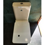 Floor standing close-coupled toilet & flushing cistern & toilet seat soft closing, style: Wrapover back to wall horizontal outlet p with rim 70x39 surface: Glossy, color: White Floor standing close-coupled
