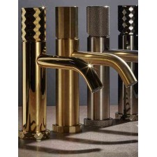 Σειρά μπαταριών Spillo Tech της Carlo Frattini